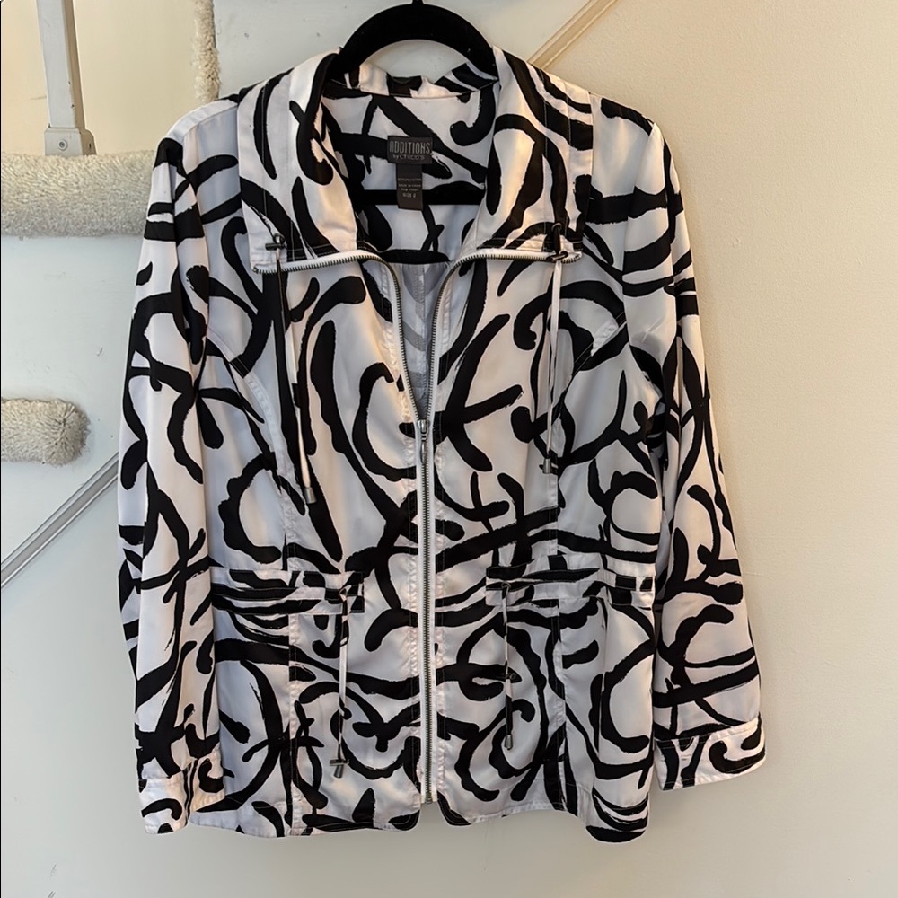 Spring Black and White Women's Jacket